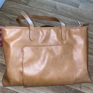 Women’s Tote - LIKE NEW